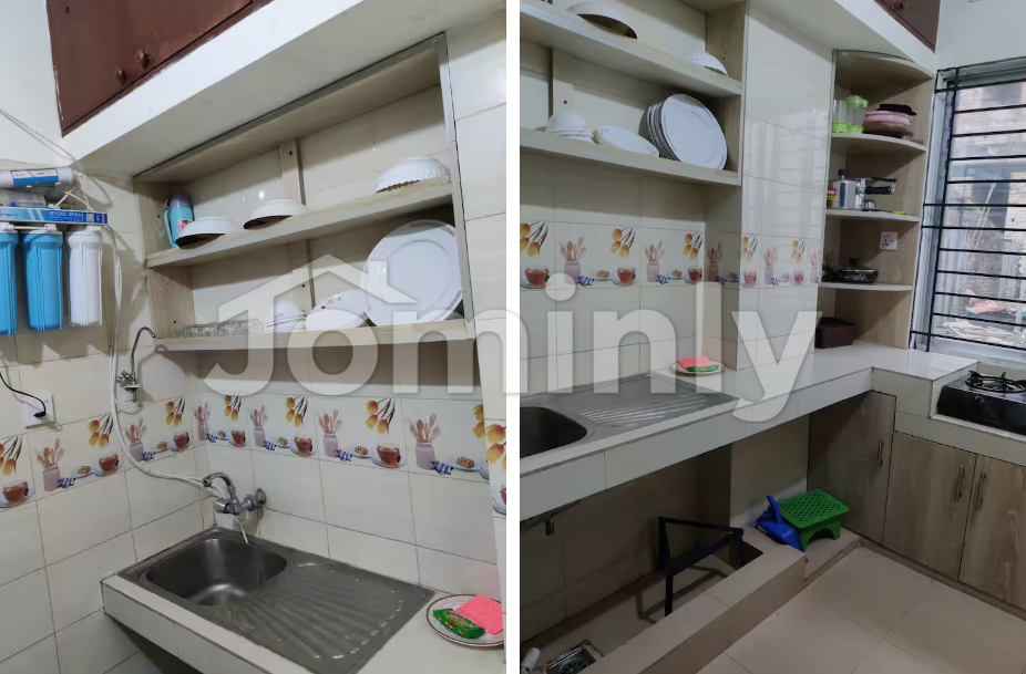 Modern 3-BR Serviced Apartment in Mohammadpur | Dedicated Workspace & Full Kitchen - 5