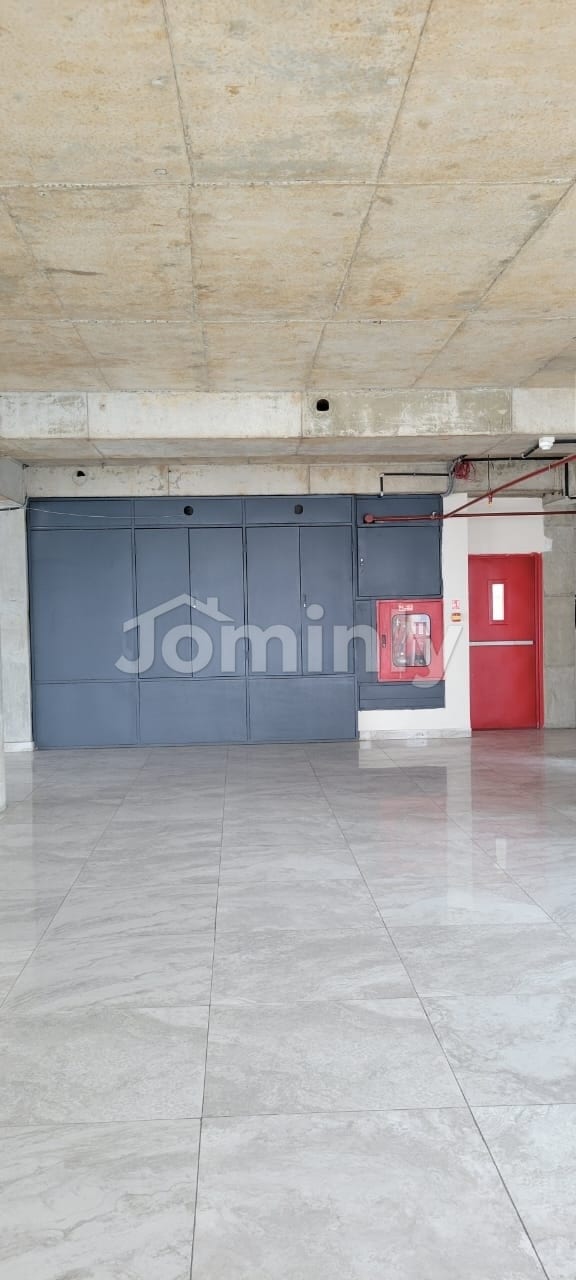 3,400 SFT Modern Commercial Space for Rent in Dhanmondi | Prime Corporate Hub | 120 BDT/SFT
