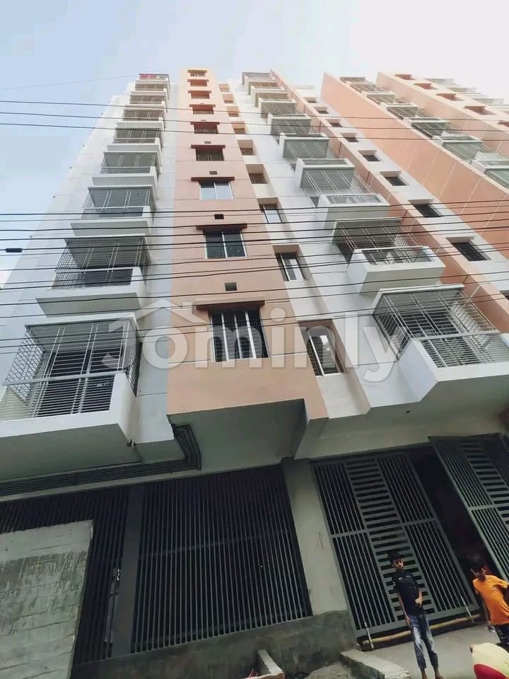 Comfortable 1300 Sqft South-Facing 3BR Apartment for Rent in Mirpur 1 - 4