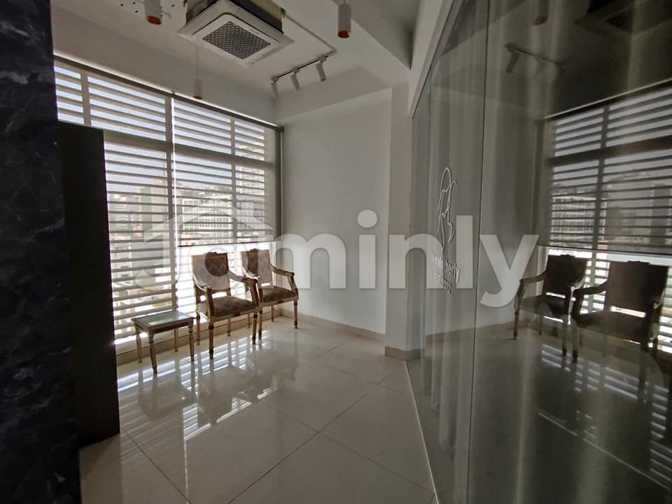 Premium 3150 Sqft Corporate Office Space for Rent | Banani-12 | 12th Floor | Iconic Business Location - 5