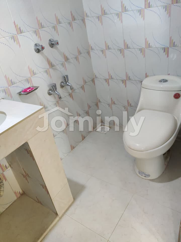 South-Facing 1300 Sqft 3BR Apartment for Rent in Mohammadpur Chondrima Model Town - 2