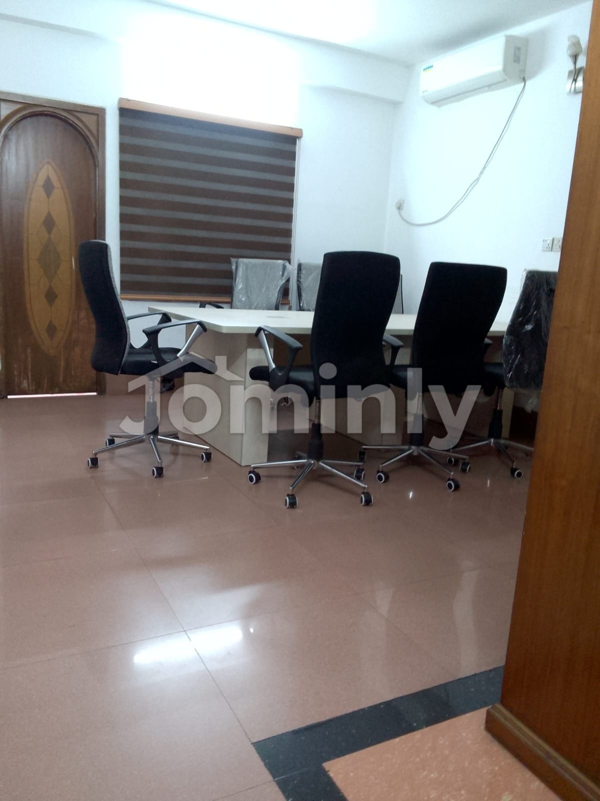 Highly Affordable 3,000 SFT Office Space for Rent in Banani | 3rd Floor | Prime Corporate Location - 5