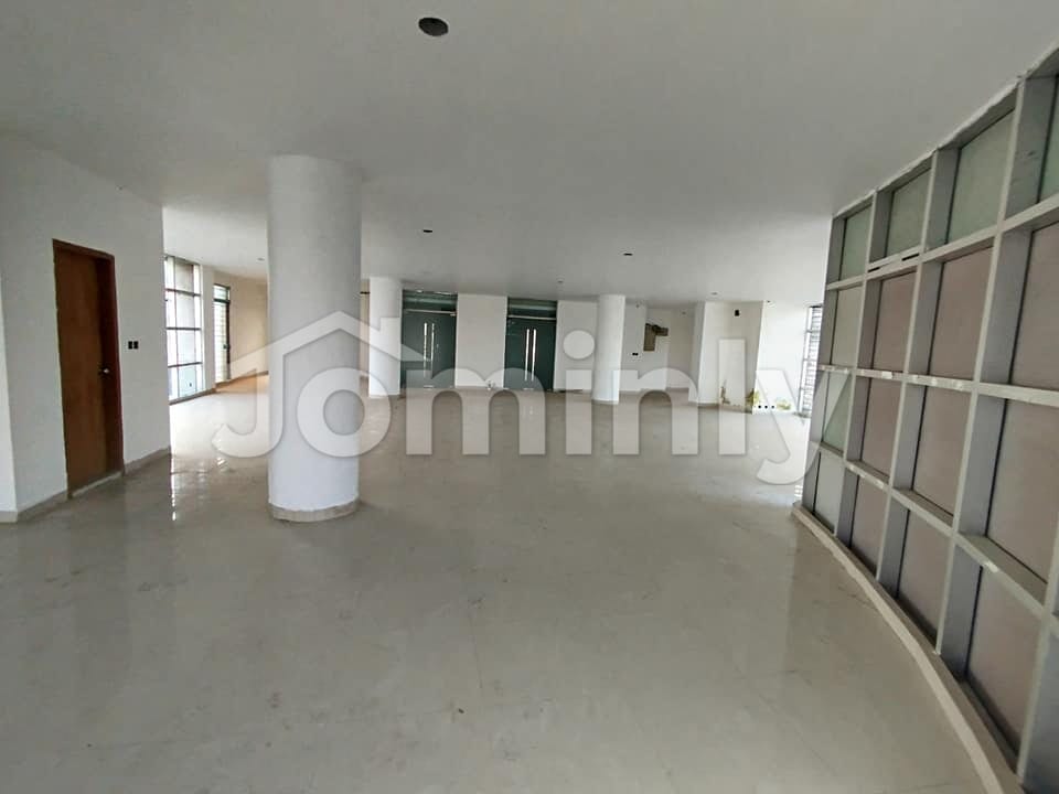 Spacious 3,200 SFT Corporate Office Space for Rent in Dhanmondi | 6th Floor | Dual Lift Facility - 5