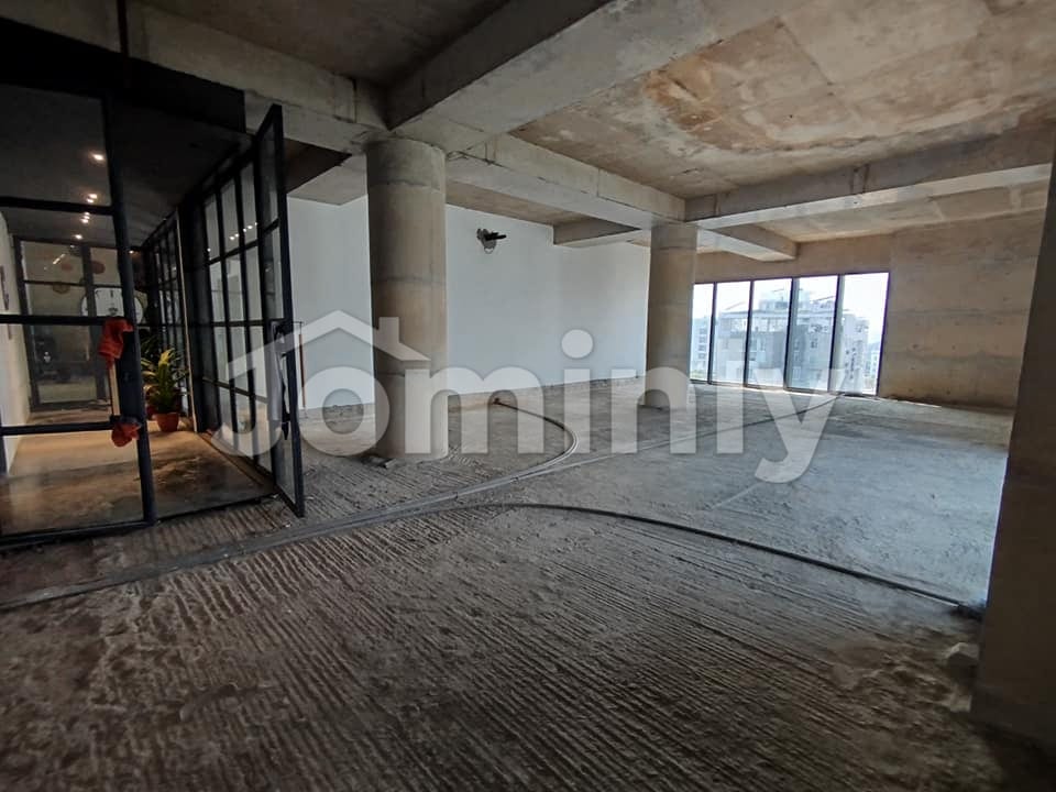 Modern 1,800 SFT Commercial Space for Rent in Gulshan 2 | 8th Floor | Premium Corporate Office - 2