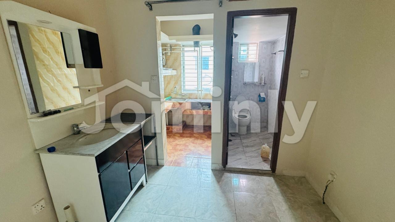 Urgent Sale! 2 Corner Apartments (850 & 730 Sqft) with Parking at Kazipara, Mirpur | Near Metro Station - 2