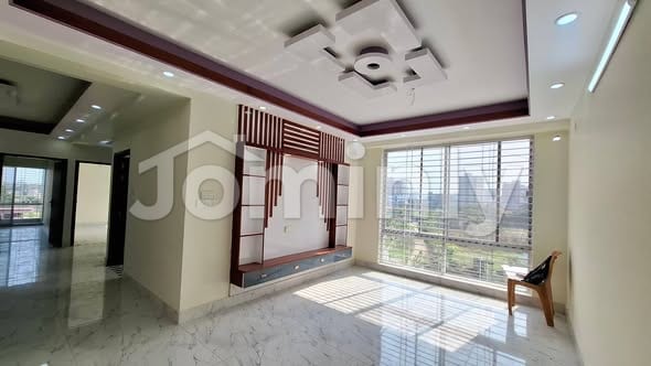Spacious 1530 Sqft Brand New Apartment for Sale in Banasree Meradia | Price: 85 Lac Only