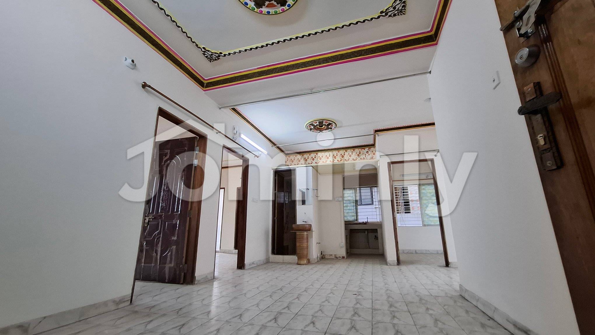 1070 Sqft Used Apartment for Sale in South Banasree Block-B | Titas Gas & Parking Included - 2