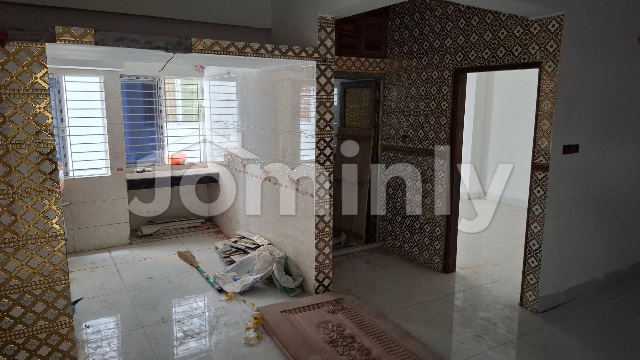 Brand New 1400 Sqft Ready Apartment for Sale Near Unity Aid Hospital, South Banasree | 3 Beds & Parking - 2