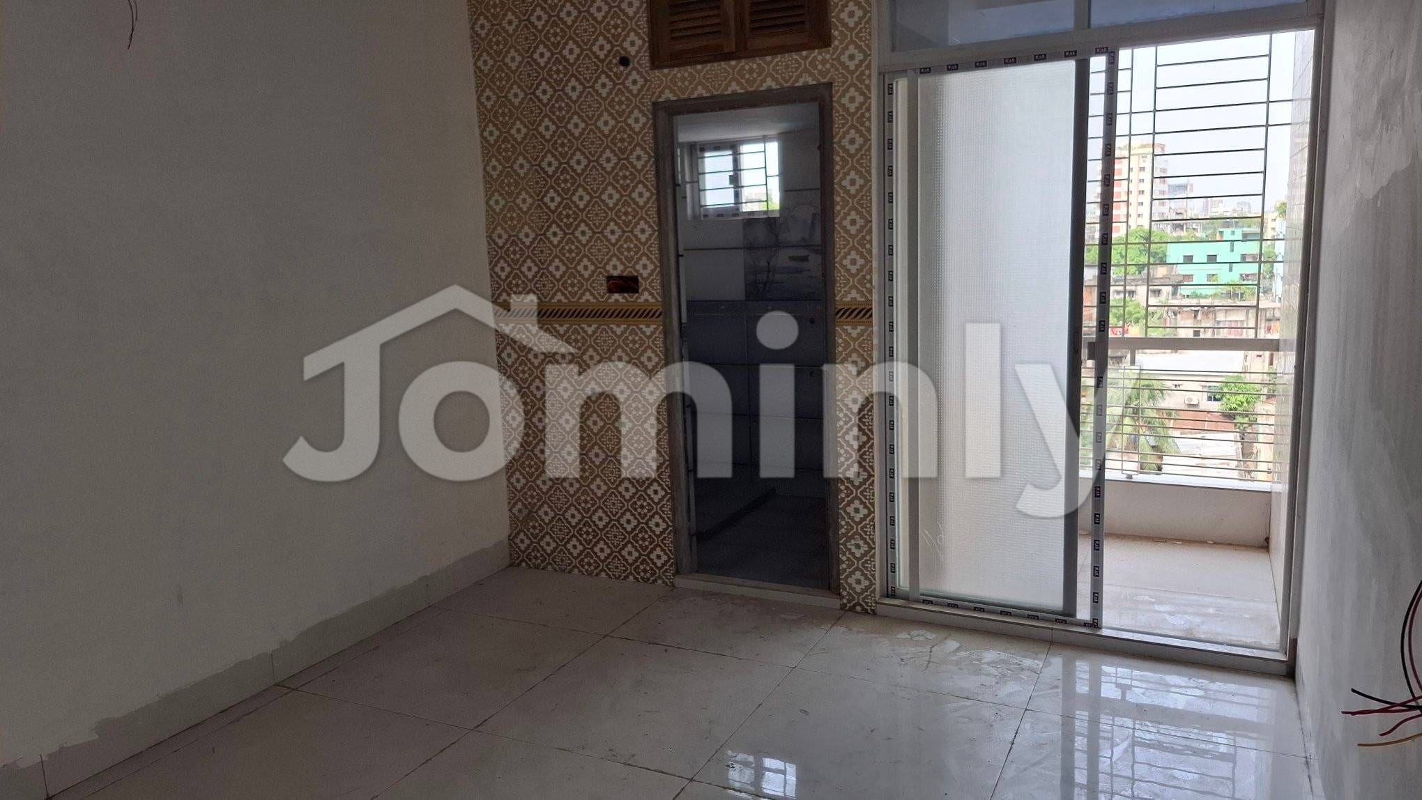 Brand New 1400 Sqft Ready Apartment for Sale Near Unity Aid Hospital, South Banasree | 3 Beds & Parking - 4