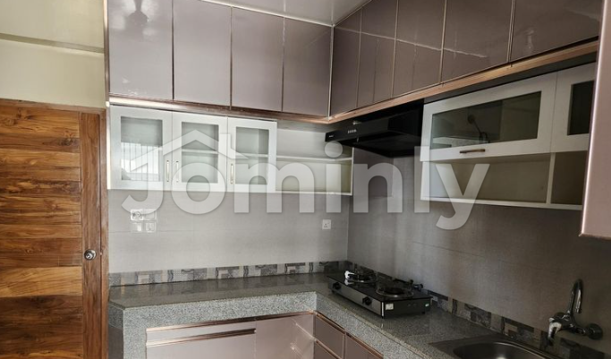 Luxurious 4000 Sqft 4-Bedroom Apartment for Sale in Gulshan | North Facing & Semi-Furnished - 3
