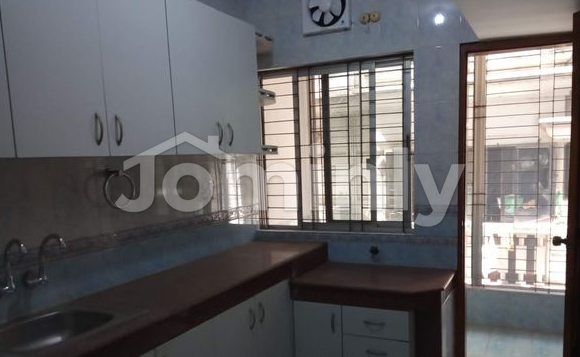Excellent 2207 Sqft South-Facing Ready Apartment for Sale in Gulshan-2 | Prime Diplomatic Zone - 2