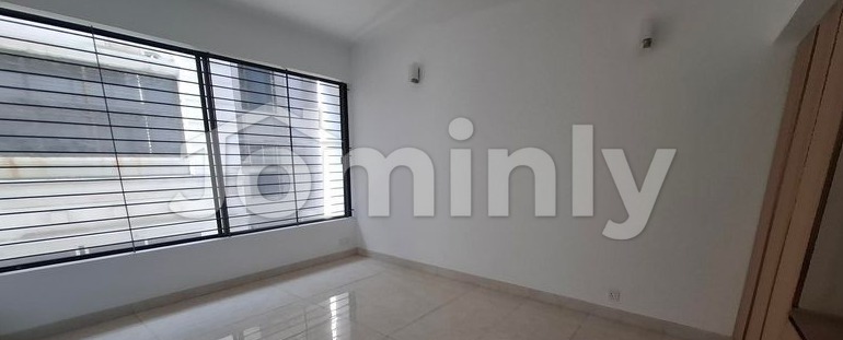 Lavish 4200 Sqft South-Facing Luxury Apartment for Sale in Gulshan | Brand New & Ready - 3