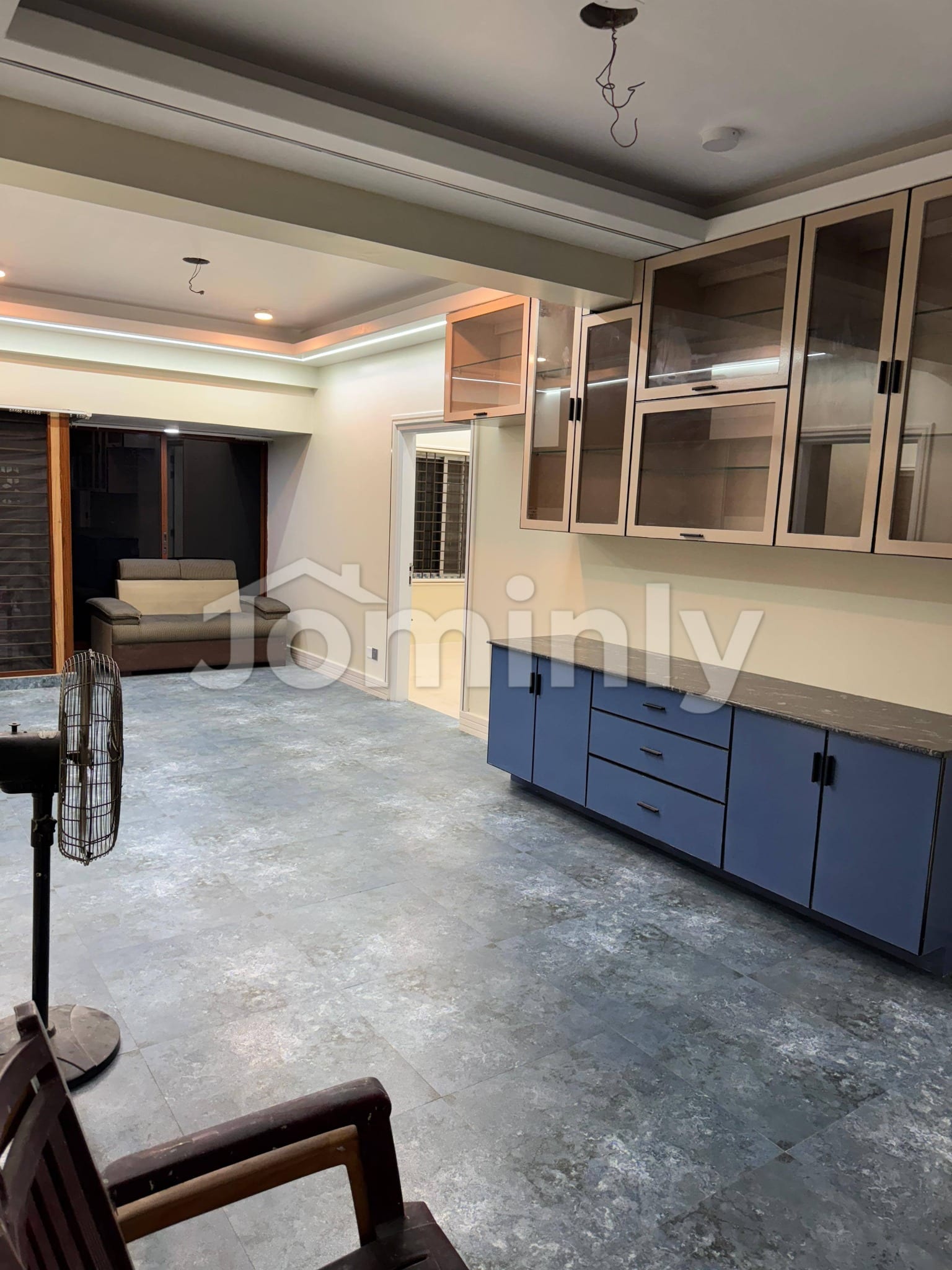 Exclusive 2415 Sqft Single Unit Full Furnished Apartment for Sale at Bashundhara R/A, Block E | Near Evercare Hospital