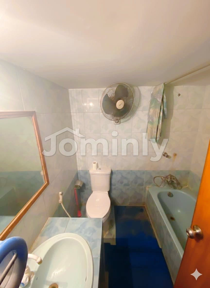 1435 Sqft South-Facing Apartment for Sale in Uttara Sector 11 | Built by Rangs Properties | Titas Gas Included - 4