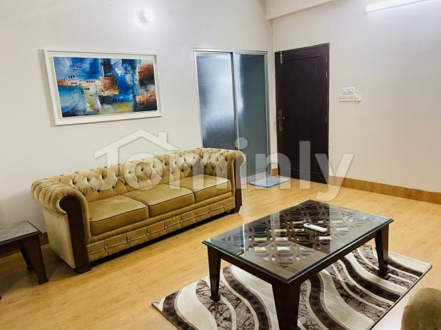 Elegant 3-Bedroom Fully Furnished Serviced Apartment in Block I, Bashundhara | Rentable Daily/Weekly/Monthly