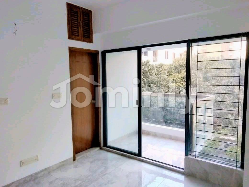 1600 Sqft Premium Brand New Office Space for Rent in Banani | High-Floor Commercial Unit - 3