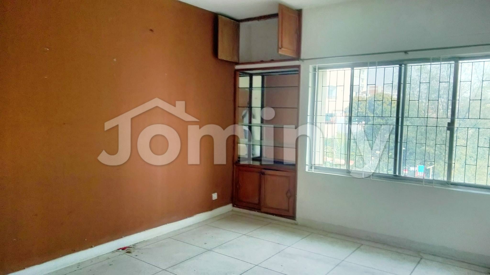 1,800 Sqft Spacious Office Space for Rent in Banani | High-Value Corporate Unit - 2