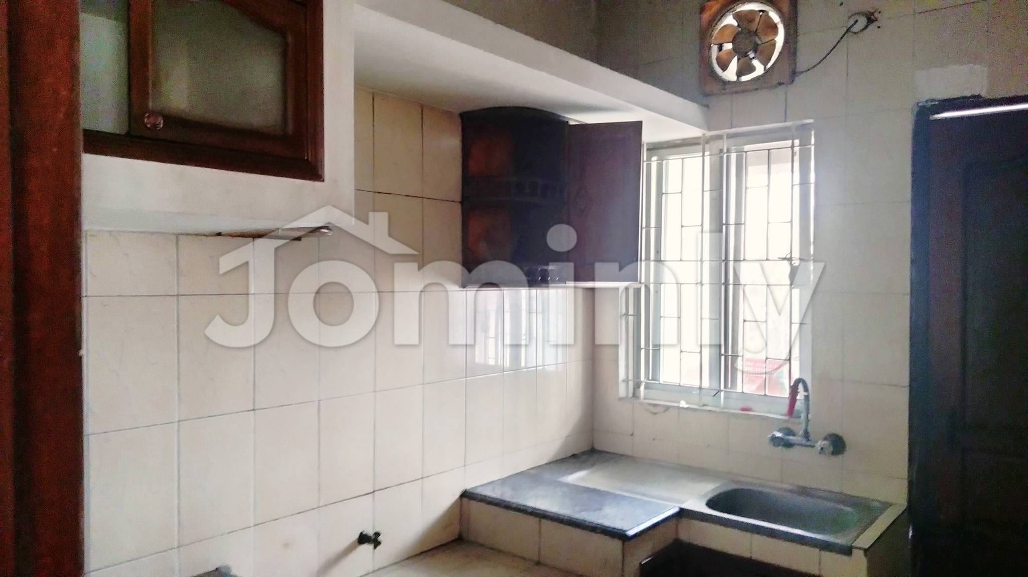 1,800 Sqft Spacious Office Space for Rent in Banani | High-Value Corporate Unit - 3