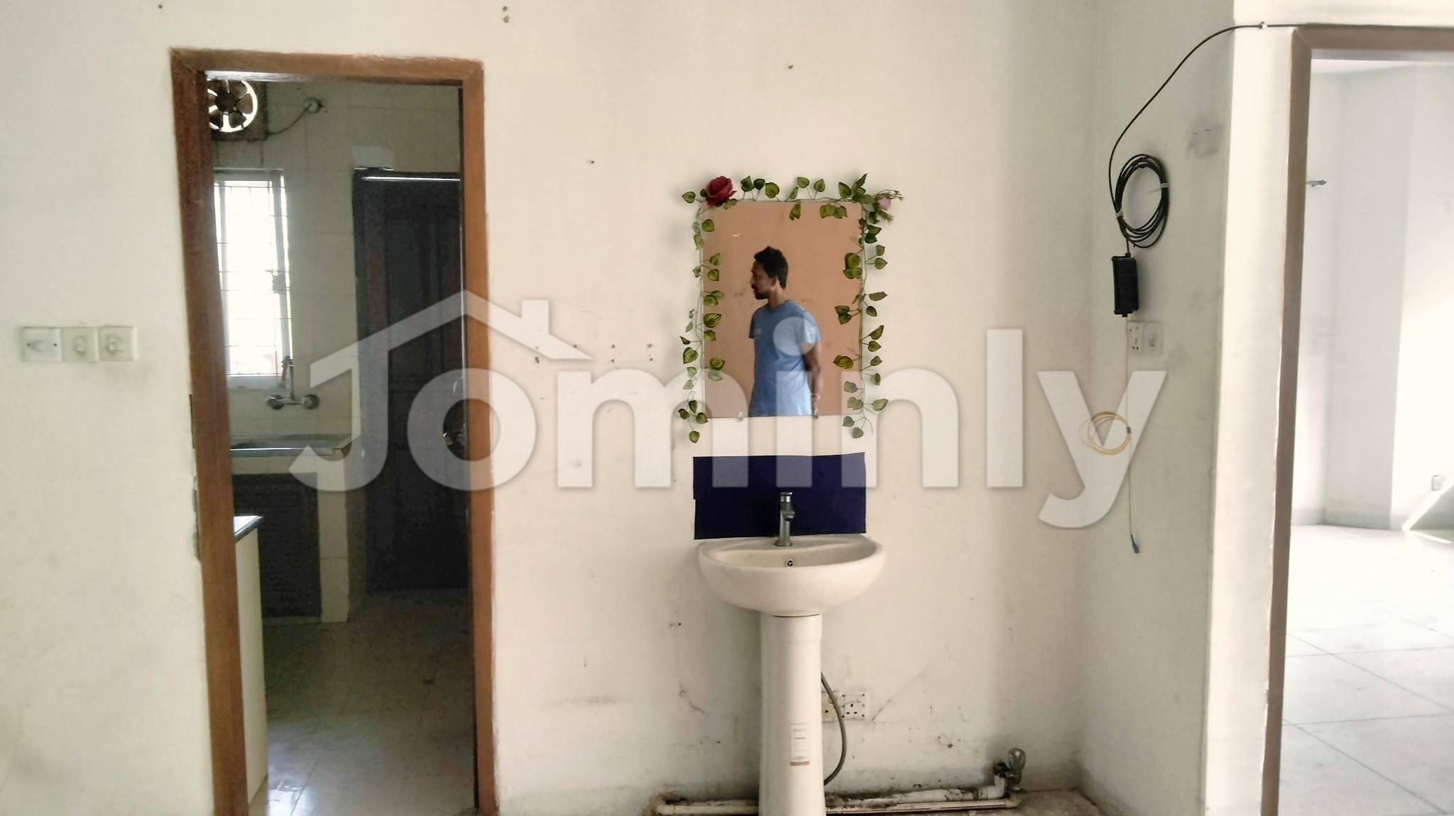 1,800 Sqft Spacious Office Space for Rent in Banani | High-Value Corporate Unit - 5