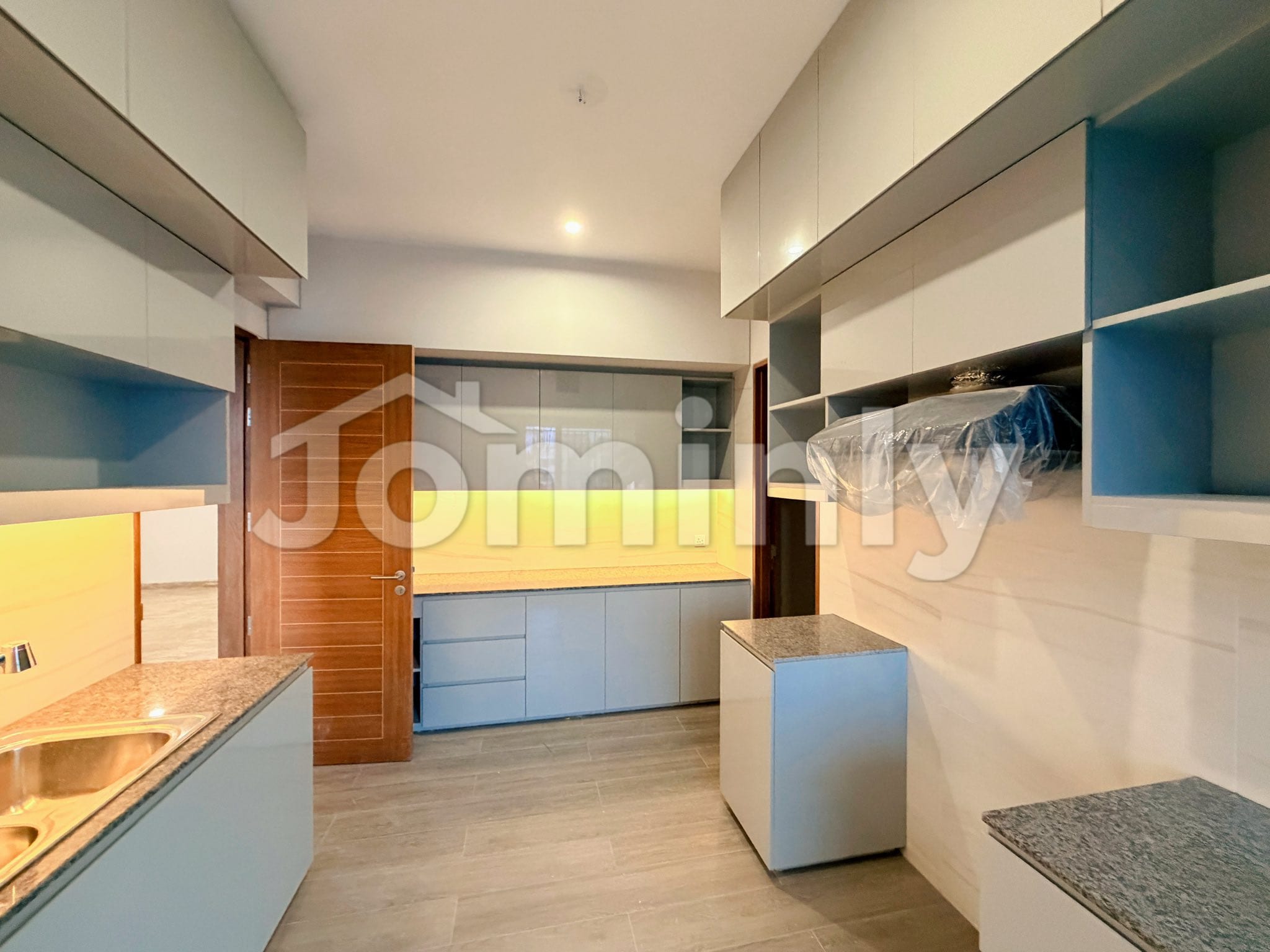 5,100 Sqft Ultra-Luxurious Brand New 4-Bedroom Apartment for Sale in North Gulshan