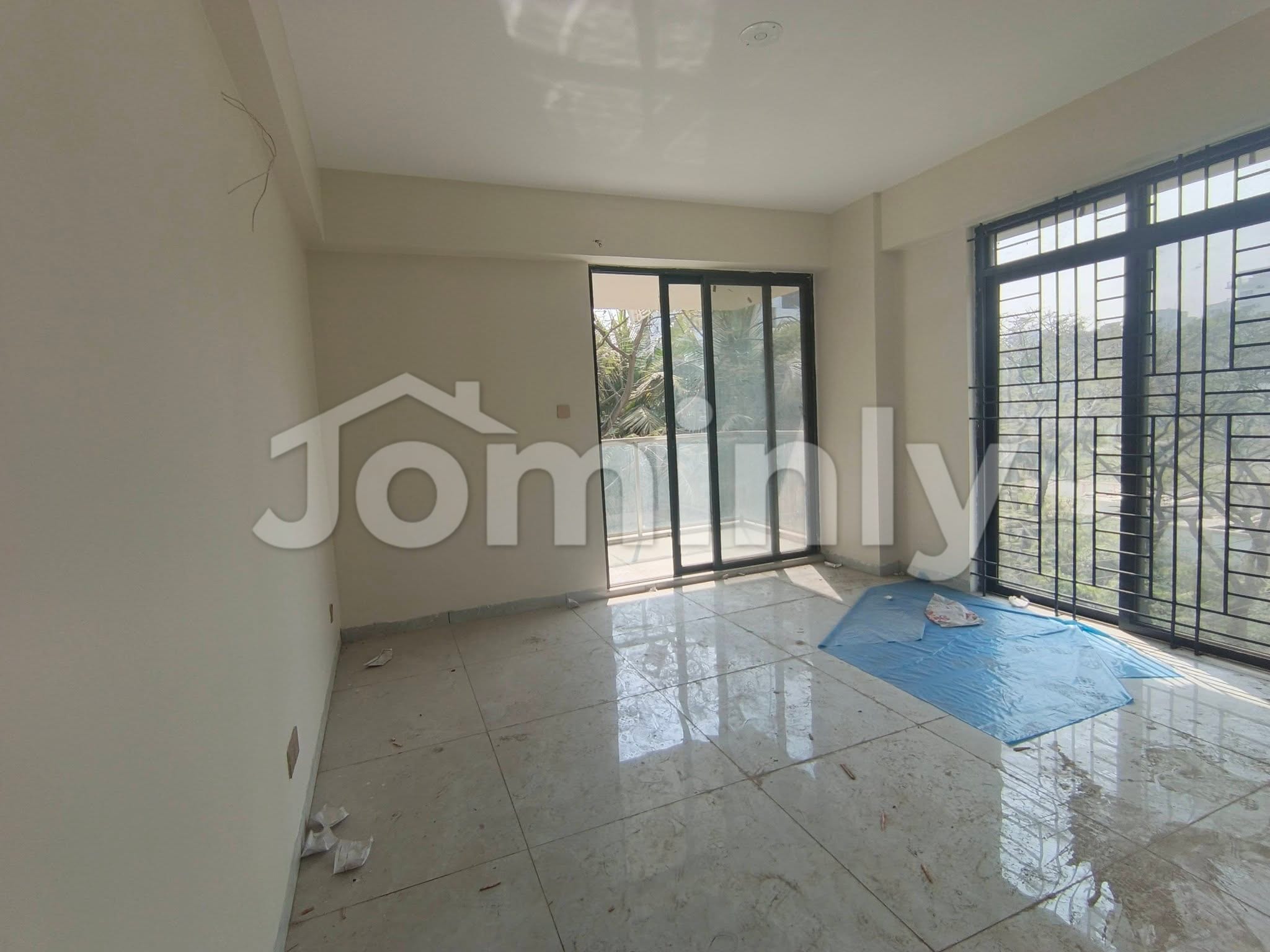 2,650 Sqft South-Facing Corner Brand New Apartment for Sale in Block K, Bashundhara R/A - 4
