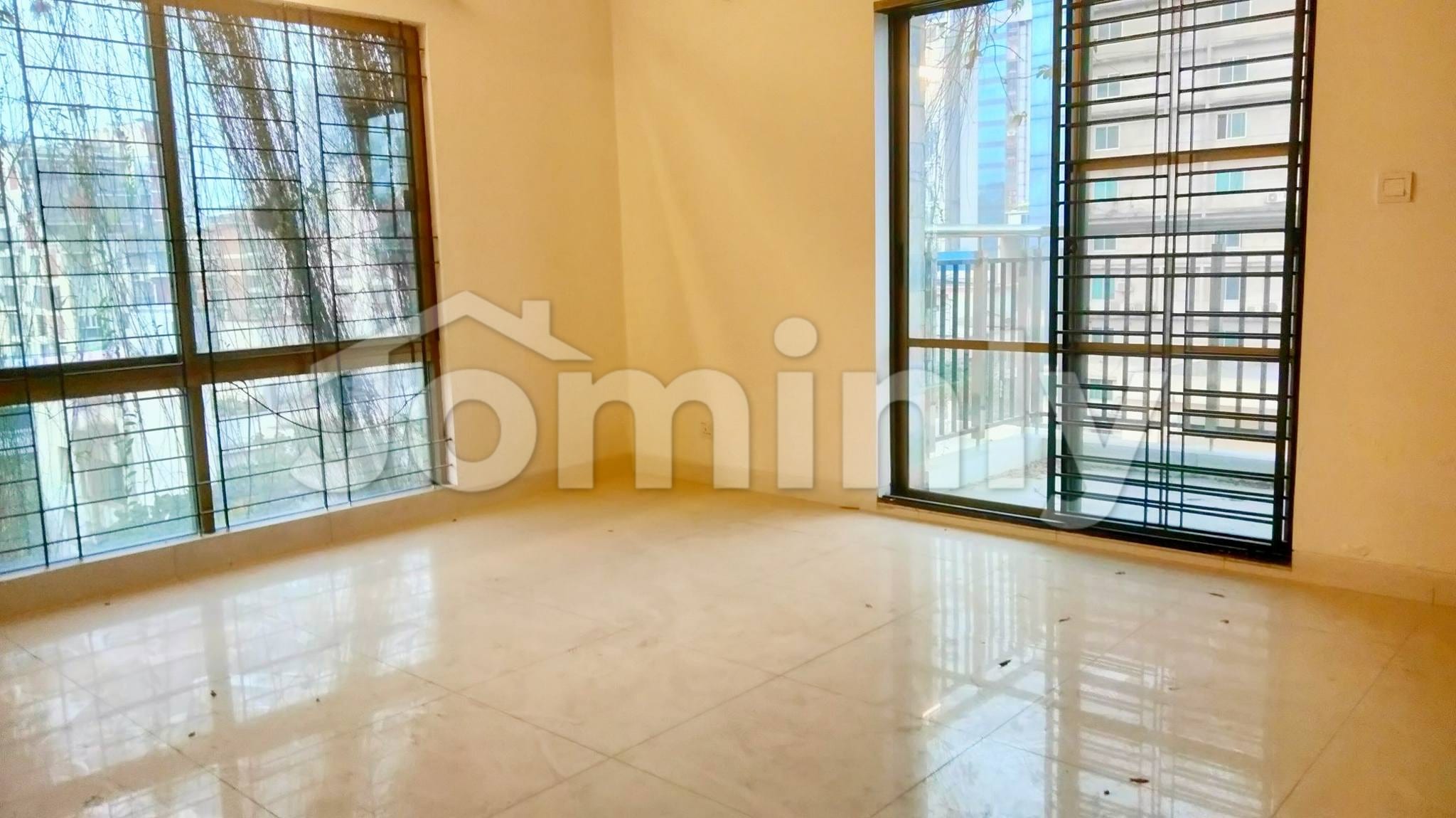 2,850 Sqft Spacious 4-Bedroom Unfurnished Apartment for Rent in Gulshan 1 | 8th Floor - 3