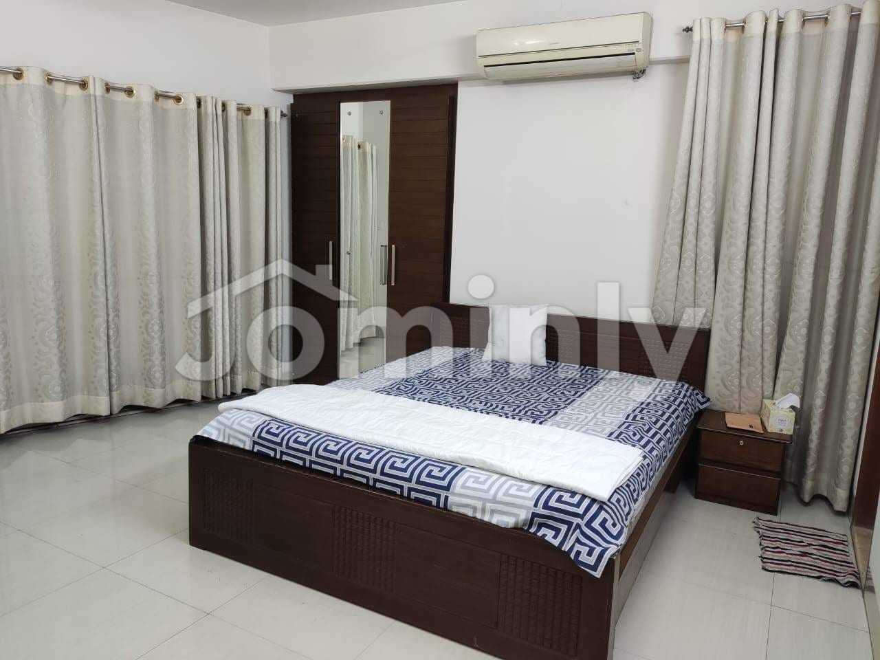2,000 Sqft Luxury Fully Furnished 3-Bedroom Apartment for Rent in Banani North | Modern Building - 5