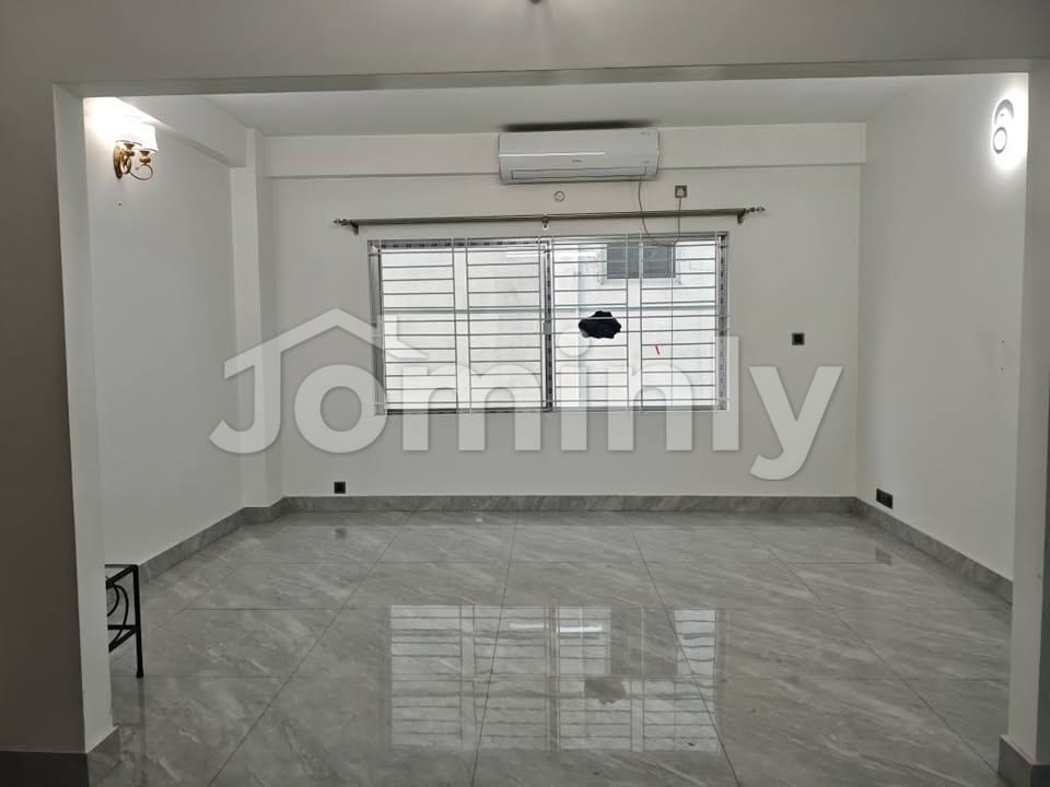 2,300 Sqft Brand New 4-Bedroom Apartment for Rent | Bashundhara R/A, Block-D | Level 08 - 3