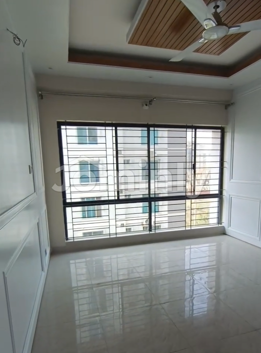 1,940 Sqft Premium Interior Semi-Furnished Apartment for Sale | Block M, Bashundhara R/A | Single Unit | 4th Floor