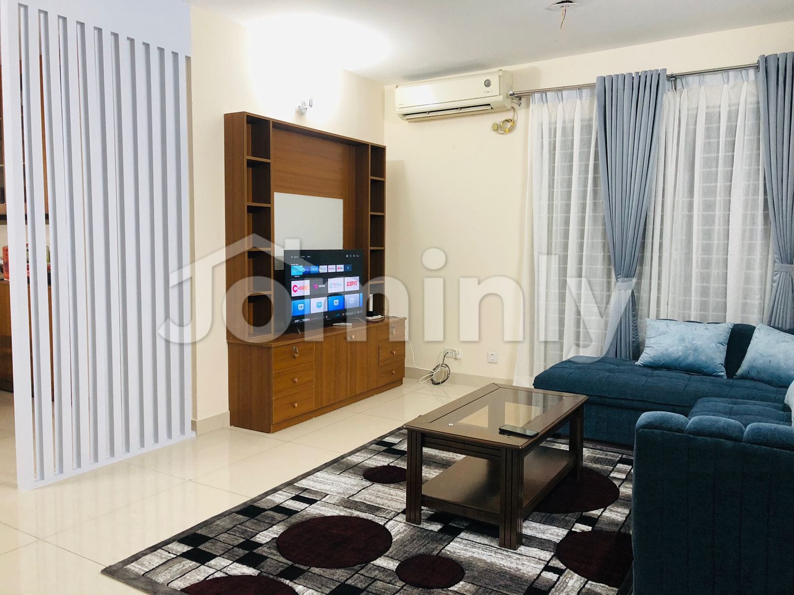 Luxury 2500 SFT Fully Furnished Apartment for Rent in Gulshan 2 - 5