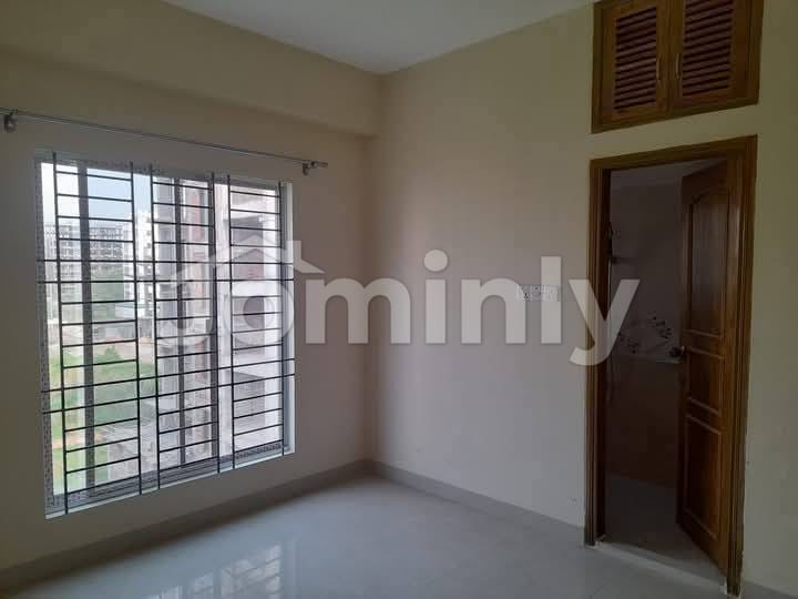 Charming 900 SFT 2BHK Family Apartment for Rent in Bashundhara RA