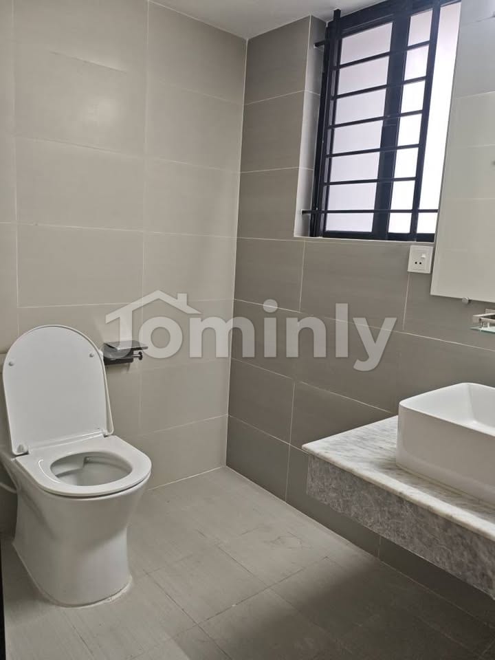 Premium 1,850 sq. ft. Brand New BTI Apartment in Bashundhara Block-E - 2
