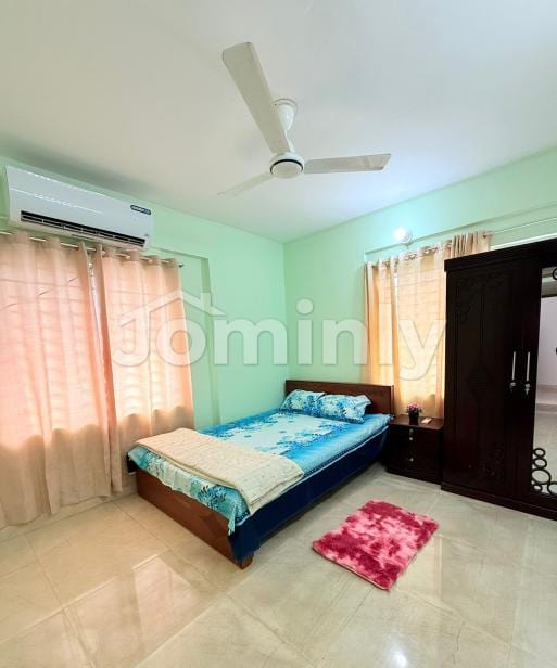 Cozy 3-Bedroom Lakeside Service Apartment in Uttara Near Metro Station - 2