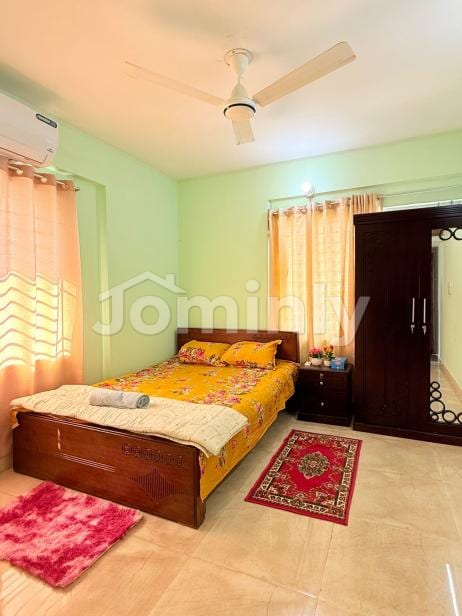 Cozy 3-Bedroom Lakeside Service Apartment in Uttara Near Metro Station - 3