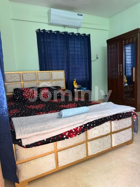 Cozy 3-Bedroom Lakeside Service Apartment in Uttara Near Metro Station - 4