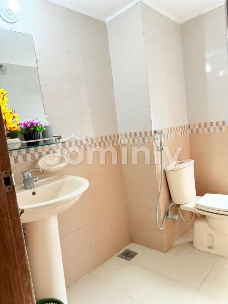 Cozy 3-Bedroom Lakeside Service Apartment in Uttara Near Metro Station - 5
