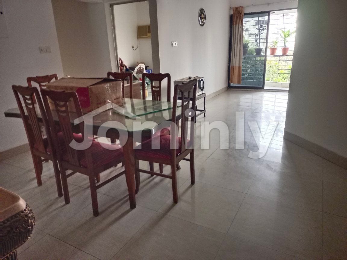 Spacious 1,908 Sft Unfurnished Apartment for Sale in Banani | Prime Residential Location - 3