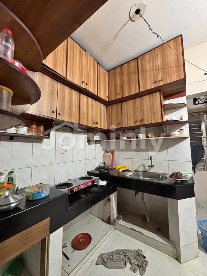 Premium 1,850 sq. ft. Shared Apartment for Female Bachelors in Bashundhara Block-F - 3