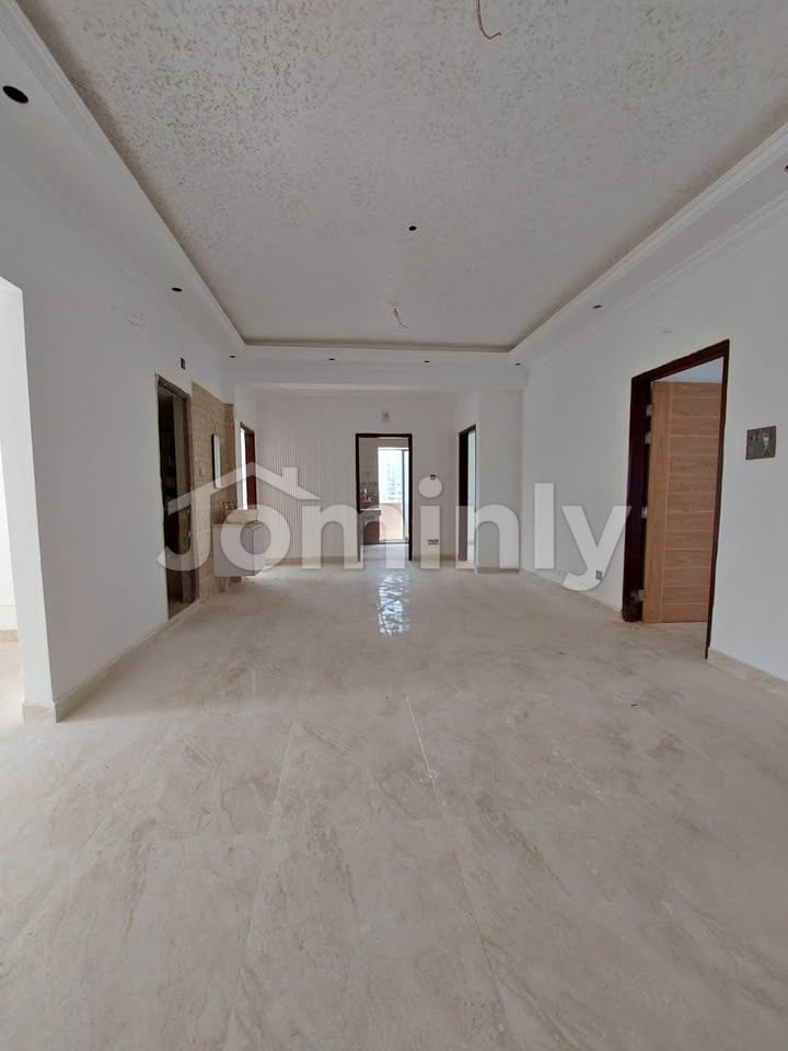 Premium 2,000 sq. ft. Brand New 4-Bedroom Apartment in Bashundhara Block-E