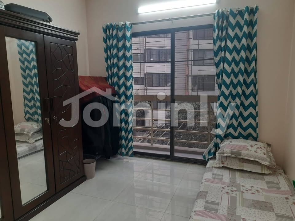 860 Sft East-Facing Used Apartment for Sale in Uttara Sector-5 - 4