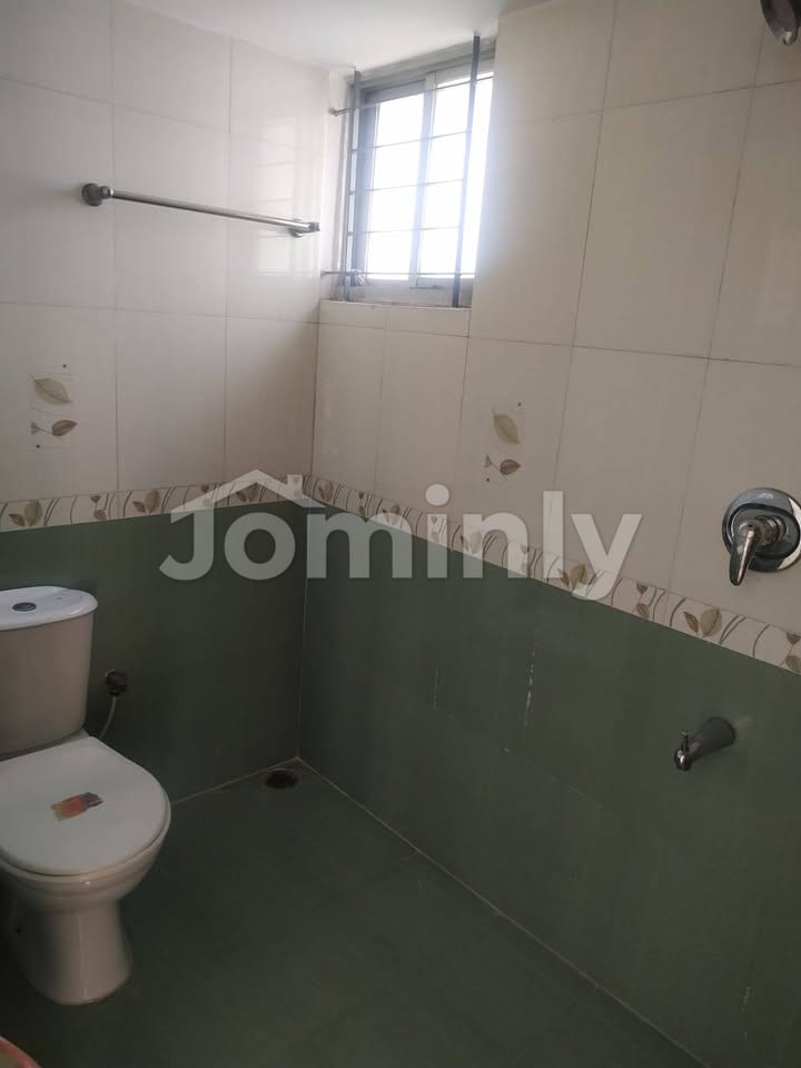1,329 Sft North-Facing Used Flat for Sale in Rupnagar near BUBT - 5