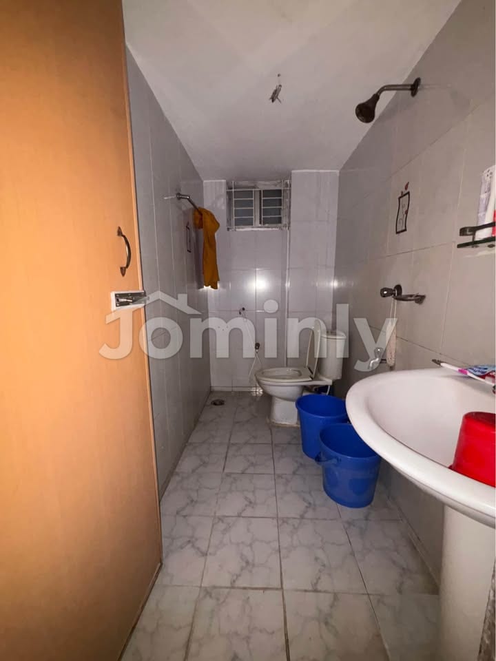 Premium 1,850 sq. ft. Shared Apartment for Female Bachelors in Bashundhara Block-F - 3