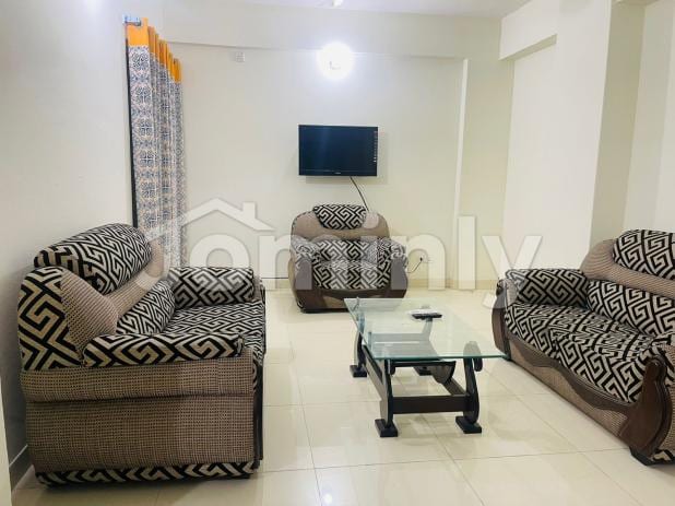 Premium 1,650 sq. ft. Fully Furnished Apartment – Near Metro