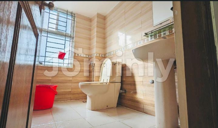Premium 1,650 sq. ft. Fully Furnished Apartment – Near Metro - 3