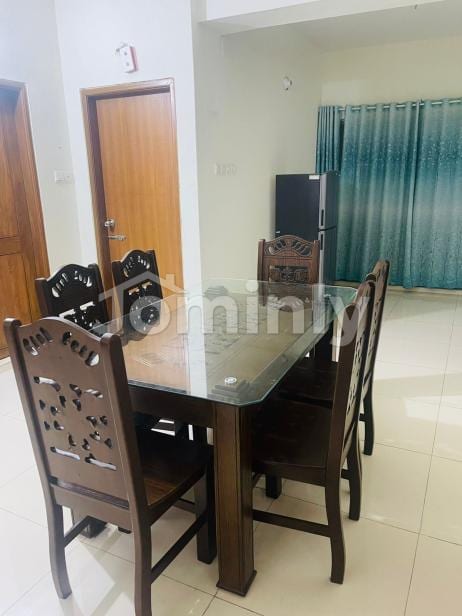 Premium 1,650 sq. ft. Fully Furnished Apartment – Near Metro - 4