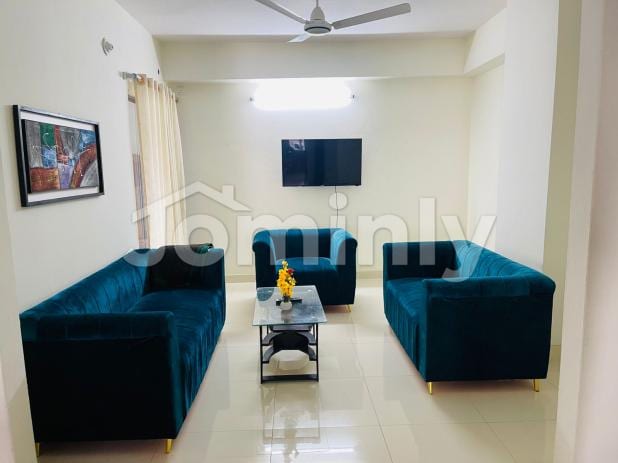 Premium 1,650 sq. ft. Fully Furnished Stay – 5 Minutes from Metro