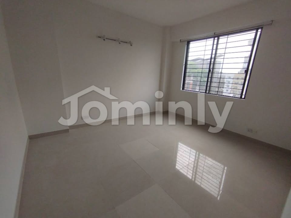 Exclusive Almost-New Luxury Residency in Banani North | Foreigners Only - 3