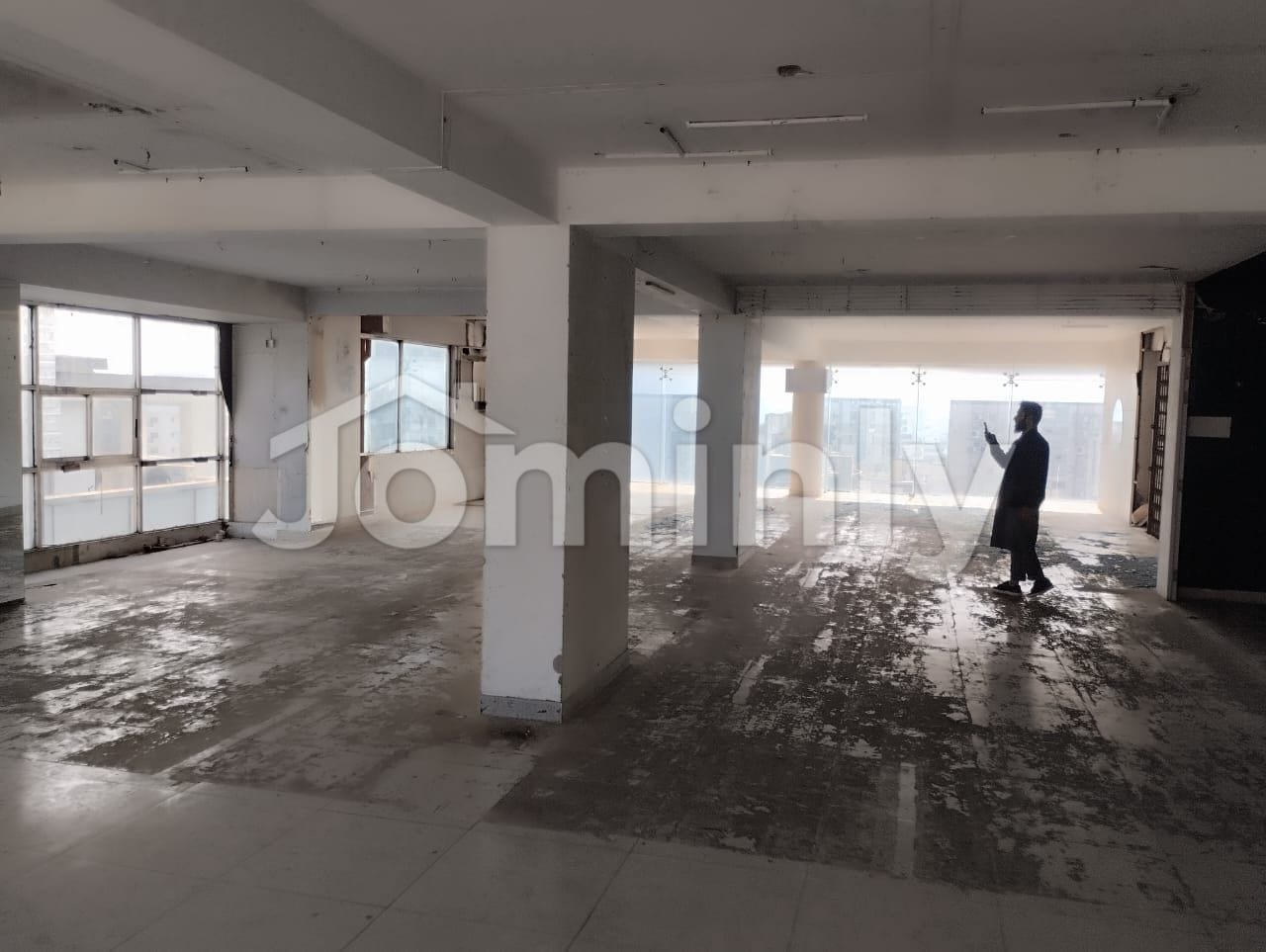 Premium Open-Plan Commercial Office Space for Rent at Banani with Rooftop Garden - 4