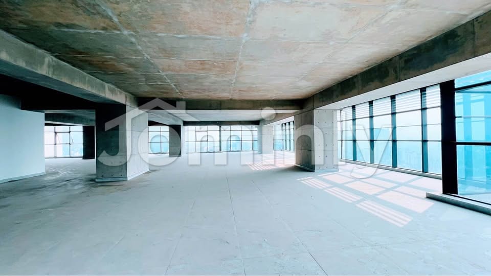 Prestigious 7,300 sq. ft. Premium Commercial Workspace in Gulshan - 5