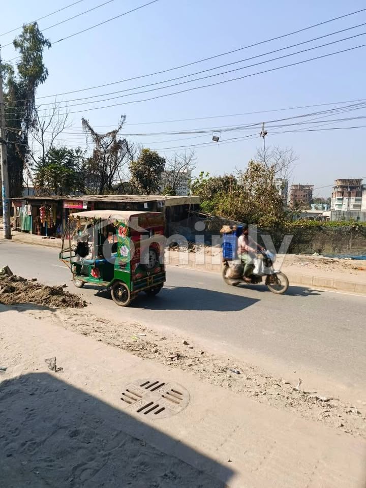 18 Katha Premium Corner Plot for Sale at Uttara Diabari near Fire Service - 3